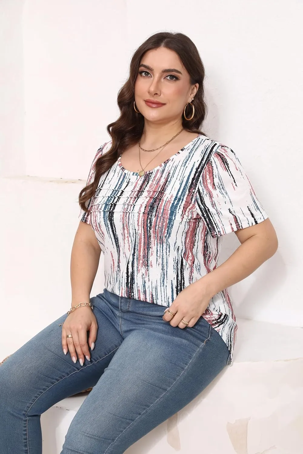 HBEYYTO Womens Plus Size Tops Short Sleeve Pleated T shirts Dressy Casual Scooped Neck Flowy Loose Floral Blouses 1X-5X